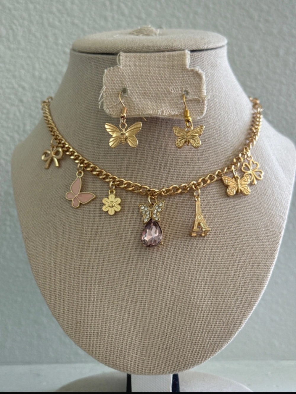 Mint Gold-Tone Butterfly Charm Necklace with Pink Teardrop Pendant
